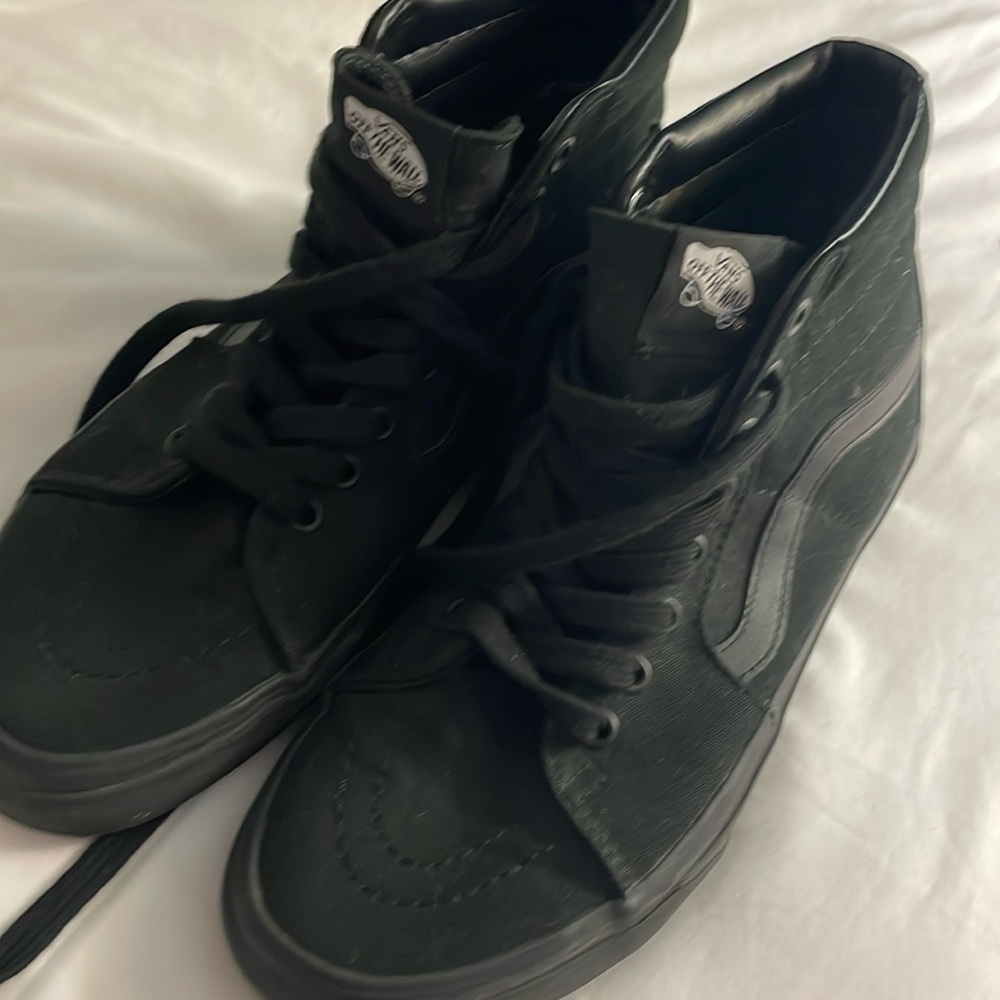 Vans black lace up